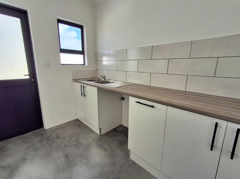3 Bedroom Property for Sale in Britannia Bay Western Cape